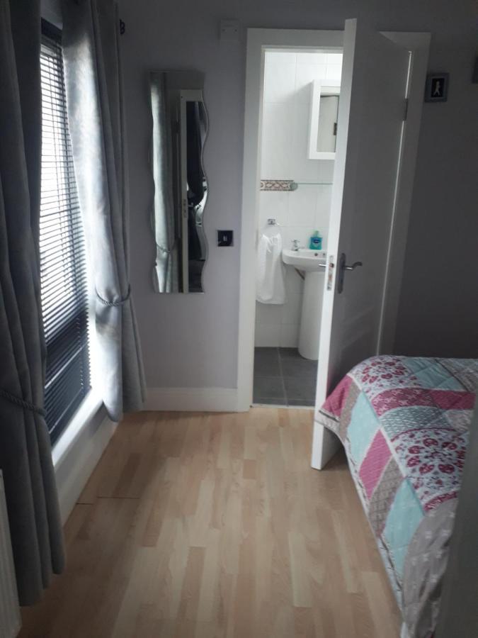 Ideal One Bedroom Appartment In Naas Oo Kildare Eksteriør billede